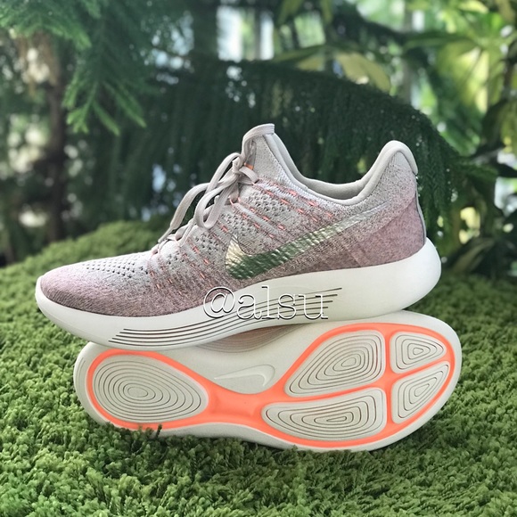 NWT Nike LunarEpic Low FL 2 Pale Sunset Glow WMNS - Picture 6 of 8